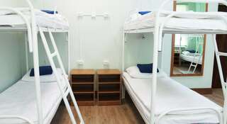 Гостиница Хостел Бор на Волге Конаково Спальное место на двухъярусной кровати в общем номере для мужчин и женщин-1